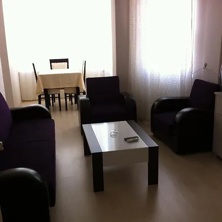 Hotel My Way 2*
