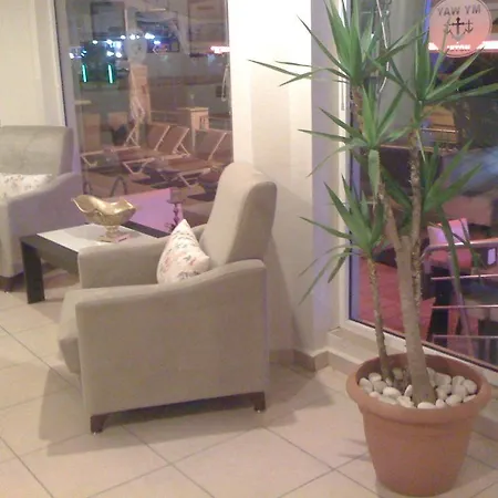 My Way Hotel