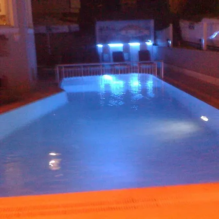 Hotel My Way