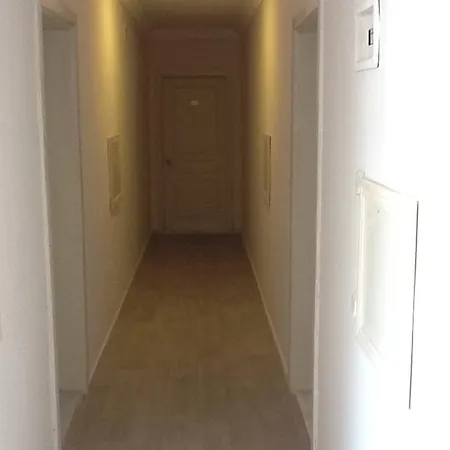 Hotel My Way